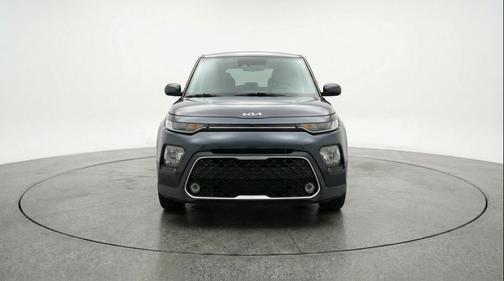 Gravity Gray 2025 Kia Soul LX