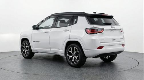Bright White Clearcoat 2025 Jeep Compass Limited