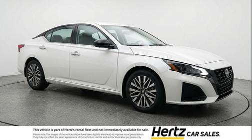 Glacier White 2025 Nissan Altima SV FWD