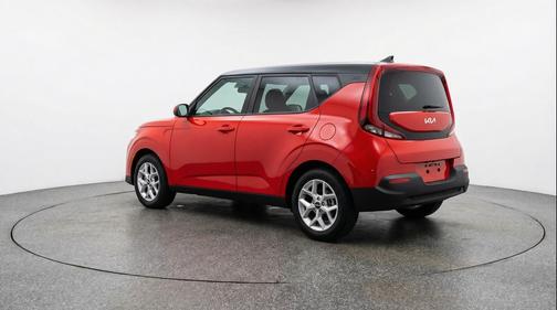 Inferno Red 2025 Kia Soul LX