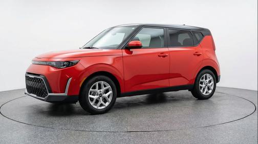 Inferno Red 2025 Kia Soul LX