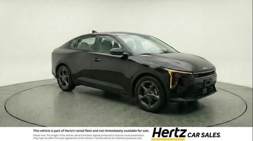 Aurora Black Pearl 2025 Kia K4 LXS