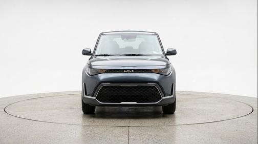 Gravity Gray 2025 Kia Soul LX