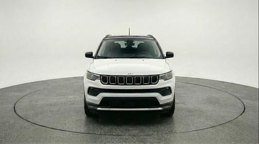 Bright White Clearcoat 2025 Jeep Compass Trailhawk