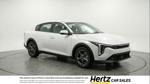 Snow White Pearl 2025 Kia K4 LXS