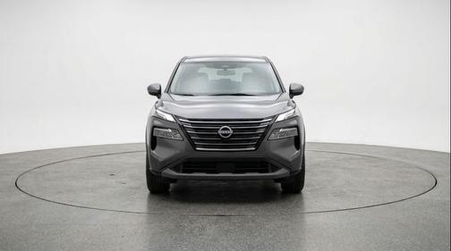Gun Metallic 2025 Nissan Rogue SV