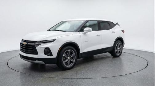 Summit White 2025 Chevrolet Blazer 2LT