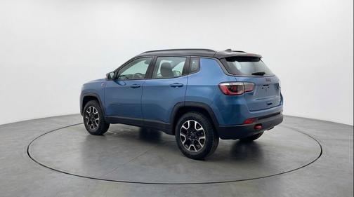 Hydro Blue Pearlcoat 2025 Jeep Compass Trailhawk