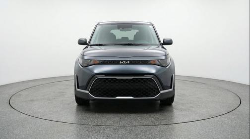 Gravity Gray 2025 Kia Soul LX