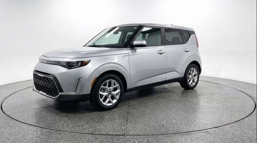 Steel Gray 2025 Kia Soul LX