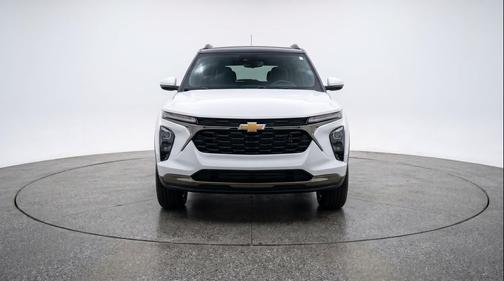 Summit White 2025 Chevrolet Trailblazer LT