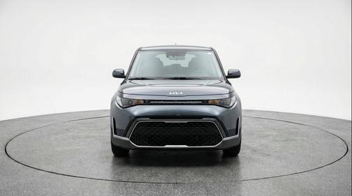 Gravity Gray 2025 Kia Soul LX