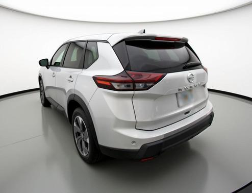 Brilliant Silver Metallic 2025 Nissan Rogue SV