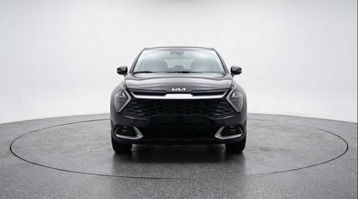 Ebony Black 2025 Kia Sportage LX