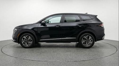 Ebony Black 2025 Kia Sportage LX