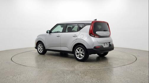 Gravity Gray 2025 Kia Soul LX