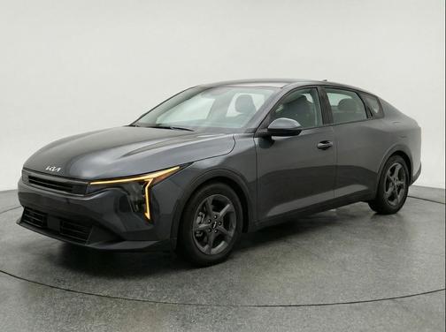 Interstellar Gray 2025 Kia K4 LXS