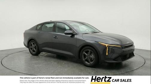 Interstellar Gray 2025 Kia K4 LXS