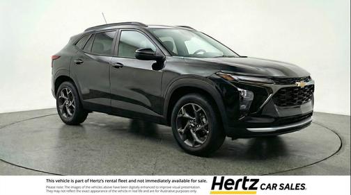 Mosaic Black Metallic 2025 Chevrolet Trax LT
