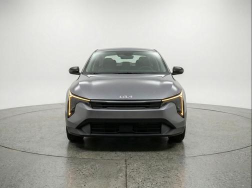 Interstellar Gray 2025 Kia K4 LXS