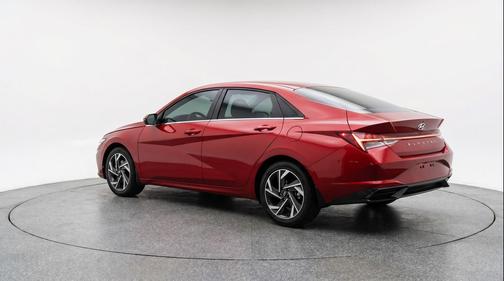 Ultimate Red 2025 Hyundai ELANTRA SEL
