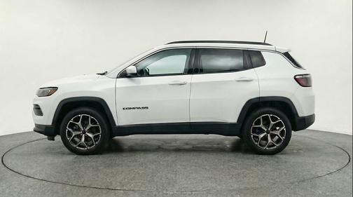 Bright White Clearcoat 2025 Jeep Compass Limited
