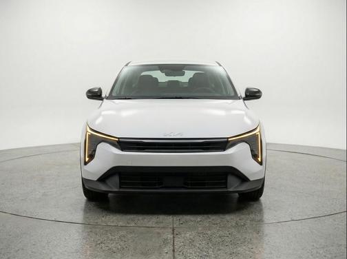 Snow White Pearl 2025 Kia K4 LXS