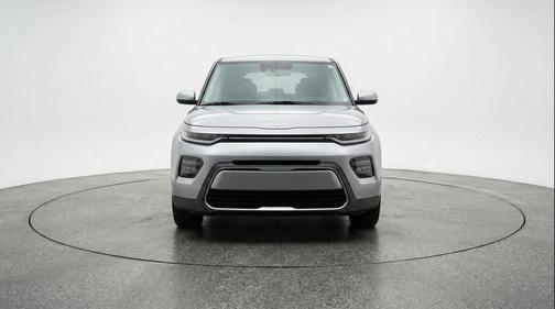 Steel Gray 2025 Kia Soul LX