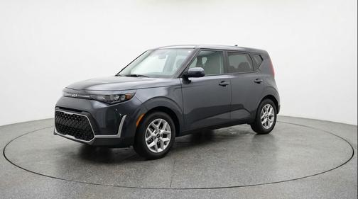 Gravity Gray 2025 Kia Soul LX
