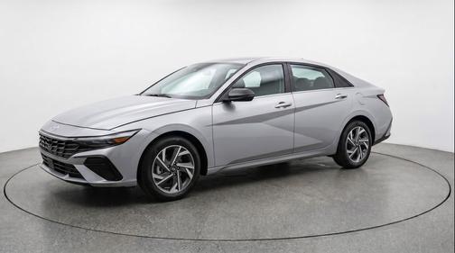 Fluid Metal 2025 Hyundai ELANTRA Limited