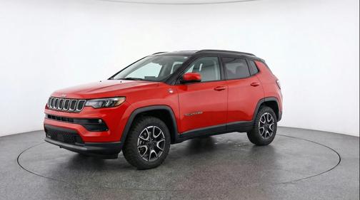 Red Hot Pearlcoat 2025 Jeep Compass Trailhawk