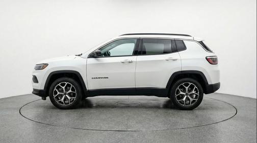 Bright White Clearcoat 2025 Jeep Compass Limited