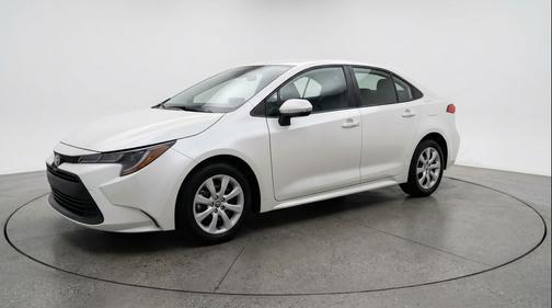 Ice Cap 2025 Toyota Corolla LE