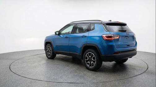 Hydro Blue Pearlcoat 2025 Jeep Compass Trailhawk