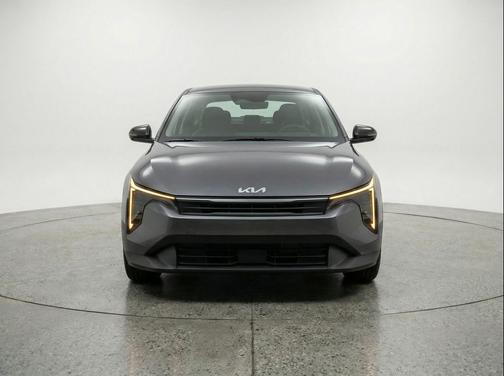 Interstellar Gray 2025 Kia K4 LXS