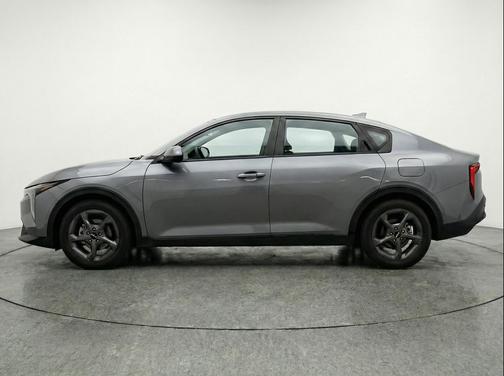 Interstellar Gray 2025 Kia K4 LXS