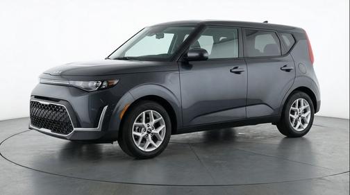 Gravity Gray 2025 Kia Soul LX