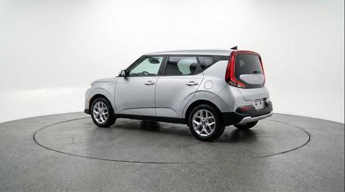 Steel Gray 2025 Kia Soul LX