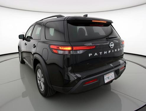 Super Black 2025 Nissan Pathfinder SV 4WD