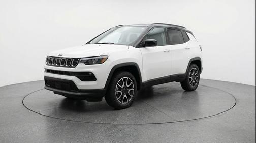 Bright White Clearcoat 2025 Jeep Compass Trailhawk