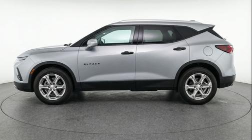 Sterling Gray Metallic 2025 Chevrolet Blazer 2LT