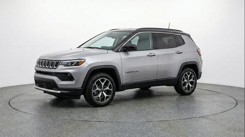 Silver Zynith Metallic Clearcoat 2025 Jeep Compass Limited