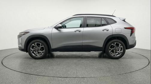 Sterling Gray Metallic 2025 Chevrolet Trax LT
