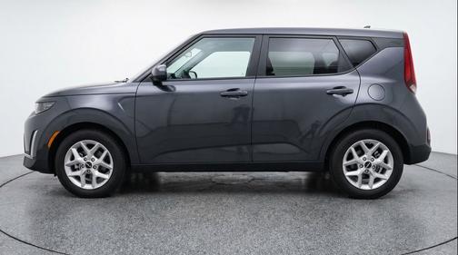 Gravity Gray 2025 Kia Soul LX