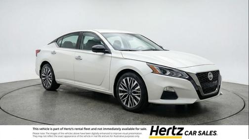 Glacier White 2025 Nissan Altima SV FWD
