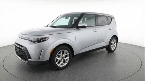 Steel Gray 2025 Kia Soul LX