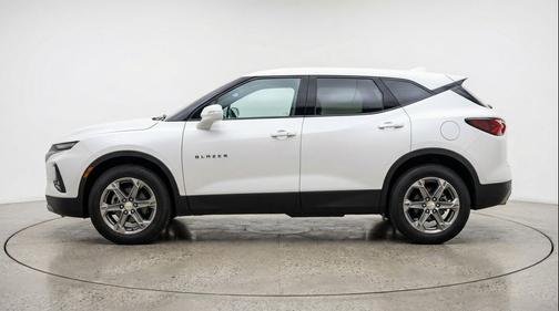 Summit White 2025 Chevrolet Blazer 2LT