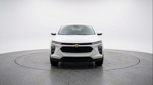 Summit White 2025 Chevrolet Blazer 2LT