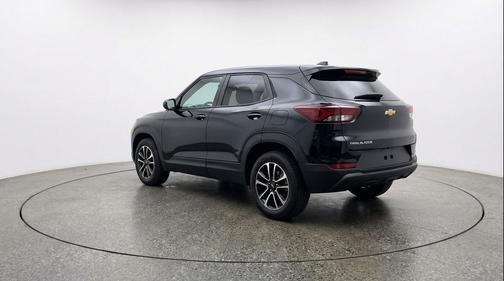 Mosaic Black Metallic 2025 Chevrolet Trailblazer LT