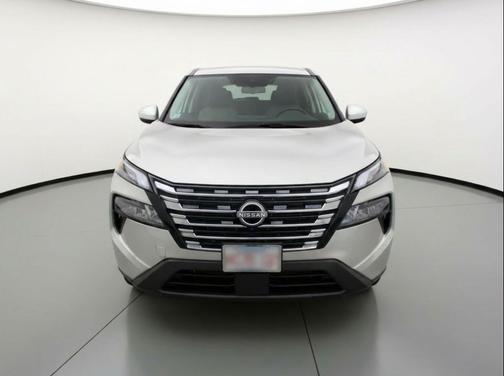 Brilliant Silver Metallic 2025 Nissan Rogue SV